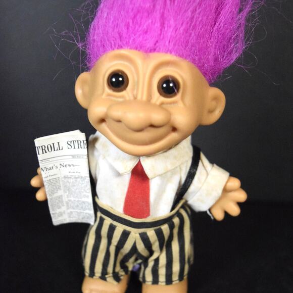 Vtg 5" Troll (Wall) Street Stock Trader/Broker Troll Russ Fuchsia Hair Red Tie - Picture 2 of 6